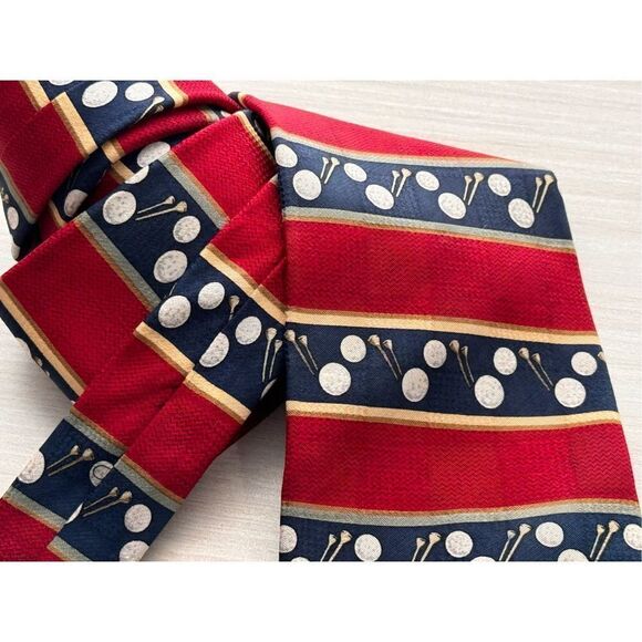 Amherst and Brock  Golf Themed Silk Tie - Picture 5 of 9